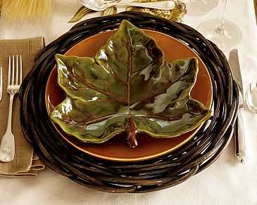 pottery-barn-harvest-leaf-plate